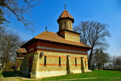 gabrielmarian 
Bisericuta -2 
2012-06-01 17:27:47