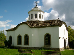 Diyana 
Новоселски манастир "Св. Троица" в гр. Априлци 
2012-06-08 11:20:06