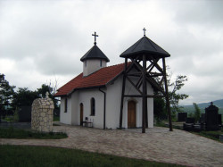 Nesko 
Црква Св.Недеље у селу Трипково на Златибору 
2012-06-19 23:59:18