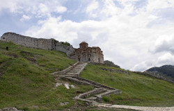 mmm 
Св. Троица, Берат 
2012-06-21 10:14:44