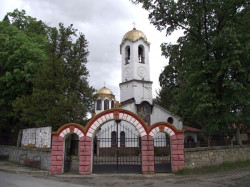Nikolay_BG 
храм "Свето Успение Богородично", град Пирдоп 
2012-06-22 19:50:19