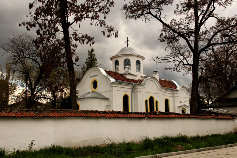 храм св.Николай (1930)