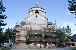 MikaV 
Construction of Serbian Holy Transfiguration Church in Zlatibor,Serbia 
2012-07-06 15:34:36