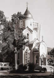 Roman Kovalevsky 
Храм в честь Андрея Первозванного 
2012-07-08 10:52:27