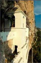 Daxy 
Manastir Ostrog 
2012-07-10 19:16:42