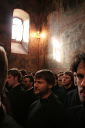nikulinivan 
Троицкий Собор. Внутри 
2012-07-24 10:45:21
