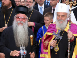 Miladin.Š 
Patrijarh srpski g.g.Irinej u Petrovcu ,u posjeti Eparhiji bihaćko - petrovačkoj 
2012-07-24 18:30:36