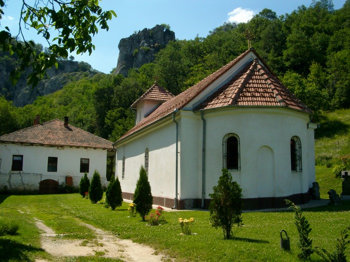 манастир Вратна
