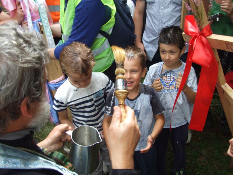 Święcenie krzyży, Grabarka 2012