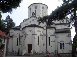 Nesko 
Храм Вазнесења Господњег у Жаркову,Чукарица Београд 
2012-08-15 21:35:06