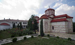mmm 
Лозенски манастир Св. Петър и Павел 
2012-08-24 14:30:25
