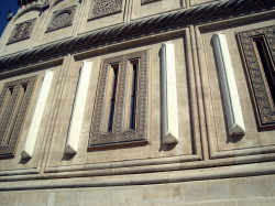 Diandra 
Curtea de Arges 
2012-08-25 18:05:19