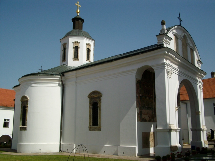 Храм "Св. Благовещение", м-р Крушедол, Фрушка гора