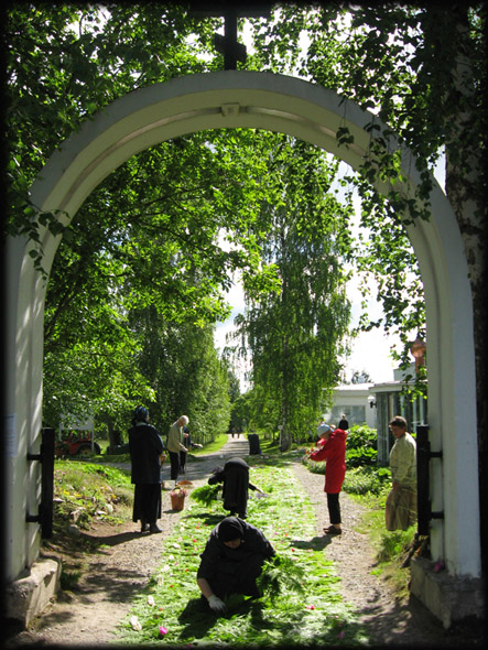 At Lintula Monastery gate