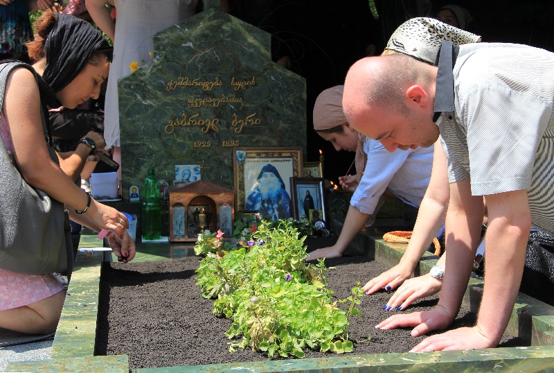 On the grave of gerond Gabriel, St. Nino monastery