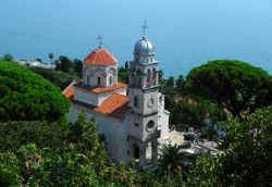 piotrek 
Savina Monastery 
2012-09-05 20:45:42