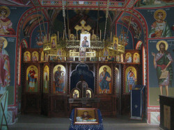 Nesko 
Иконостас у цркви Св.Пантелејмона на Дивчибарама 
2012-09-15 00:49:08