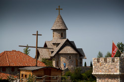 Djole 
Етно село Станишићи-манастир Св. Николе 
2012-09-18 22:06:25