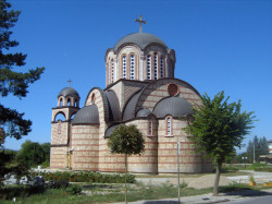 Nesko 
Храм Св.три Јерарха у Пожеги. 
2012-09-22 18:41:28