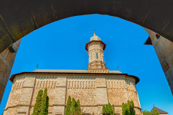 gabrielmarian 
Dragomirna - 2 
2012-09-24 21:08:51