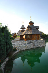 Novakovic 
КРСТ И ЗВОНА НАД СРБИЈОМ---Cross and the bells tone up of Serbia, 212 
2012-09-25 12:02:01