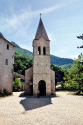 Biljana06 
Доњи манастир Острог. Храм Св. Тројице  
2012-09-26 02:26:42