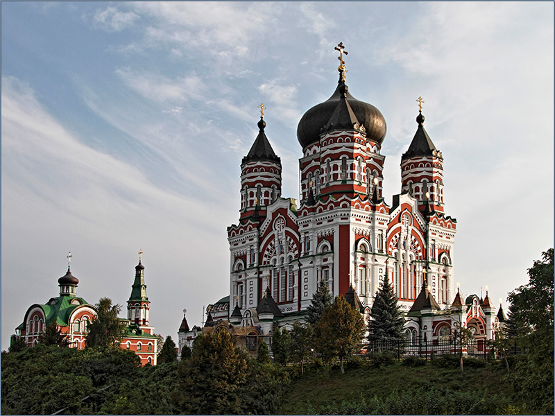 Пантелеимоновский женский монастырь в Феофании. Собор Пантелеймона 