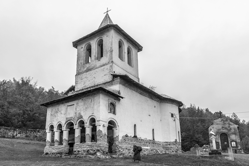 Manastirea Baia de Arama - Mehedinti - 2012