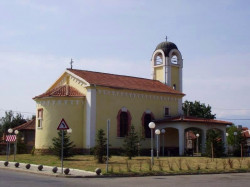 Nikolaj_BG 
храм "Св. Теодор Стратилат" в Долни Богров 
2012-10-06 19:48:13