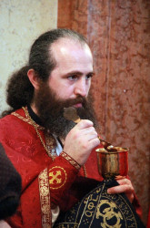 jarek 
Orthodox priest distributing Holy Eucharist in Sameba Cathedral in Tbilisi 
2012-10-09 22:25:38