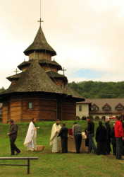 ursiy 
Nera Monastery 
2012-10-14 21:50:59
