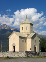 jarek 
Mestia - cathedral church 
2012-10-23 22:35:16