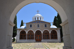 bogdan 
Скит Иоанна Предтечи  ( Schitul românesc Prodromu) (2) 
2012-10-24 22:29:50