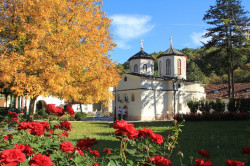 jarek1 
Rakovica monastery 
2012-10-30 22:40:33