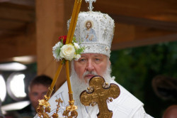 Adrian 
Святейший Патриарх Московский и всея Руси Кирилл I 
2012-11-05 16:31:29
