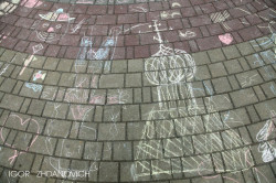 Igor Zhdanovic 
Детский рисунок 
2012-11-19 07:12:56