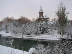 ursiy 
 Metropolitan Cathedral of Timisoara 
2012-12-09 22:08:52
