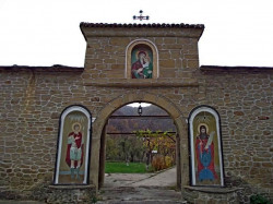 Nikolaj_BG 
Килифаревски манастир 
2012-12-23 21:07:17