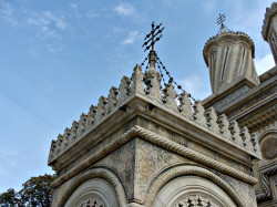 mirth 
Manastirea Curtea de Arges 
2012-12-30 12:48:15