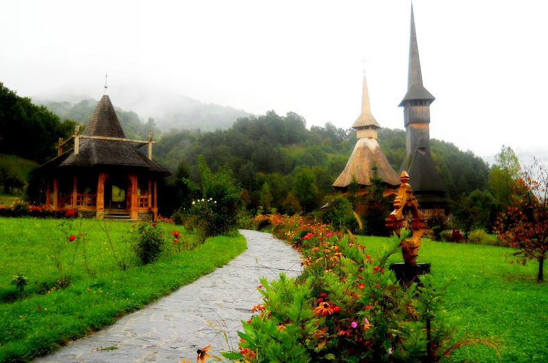 La Manastirea Barsana