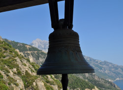 bogdan 
Ιερά Μονή ΣΙΜΩΝΟΣ ΠΕΤΡΑΣ - Holy Monastery of SIMON PETRAS - Монастырь Симонопетр (4) 
2013-01-11 11:59:20
