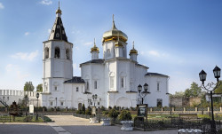 rBKaterina 
Свято-Троицкий мужской монастырь, Тюмень 
2013-01-13 08:26:16