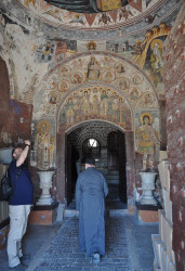 bogdan 
Ιερά Μονή ΔΟΧΕΙΑΡΙΟΥ - Holy Monastery of DOCHIARIOS (8) 
2013-01-19 21:37:48