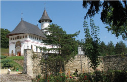ursiy 
Pangarati Monastery 
2013-01-20 16:43:38