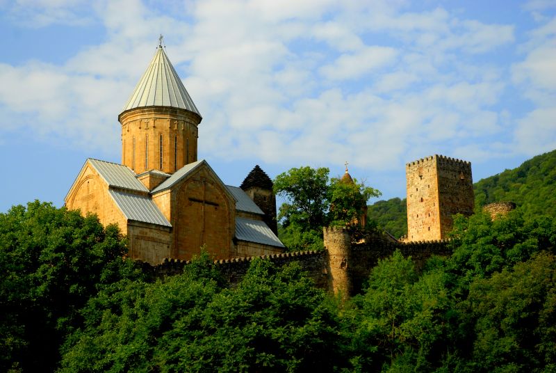 Ananuri - cerkiew książeca