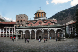 dragoj03 
Манастир св. Јована Рилског, Бугарска 
127 
2013-02-01 08:58:56