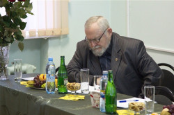 azatvornik 
Теолог. Дума. 
2013-02-14 18:56:34