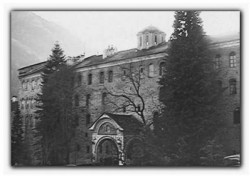 sepia 
...а few years ago        
2013-02-15 20:35:25