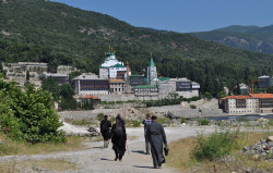 bogdan 
Holy Monastery of PANTELEIMON - Ιερά Μονή ΠΑΝΤΕΛΕΗΜΟΝΟΣ (5) 
2013-02-16 23:13:48