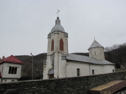 maksim 
Манастир Базијаш 
2013-02-19 21:42:50